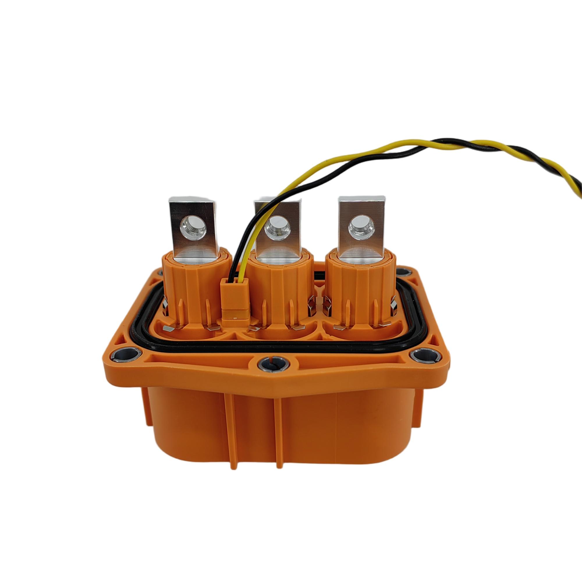 Amfenol HVC3P80MV 3-polige hoogspanning 800VDC EV-connectoraansluiting die HVC3P80FS koppelt met HVIL