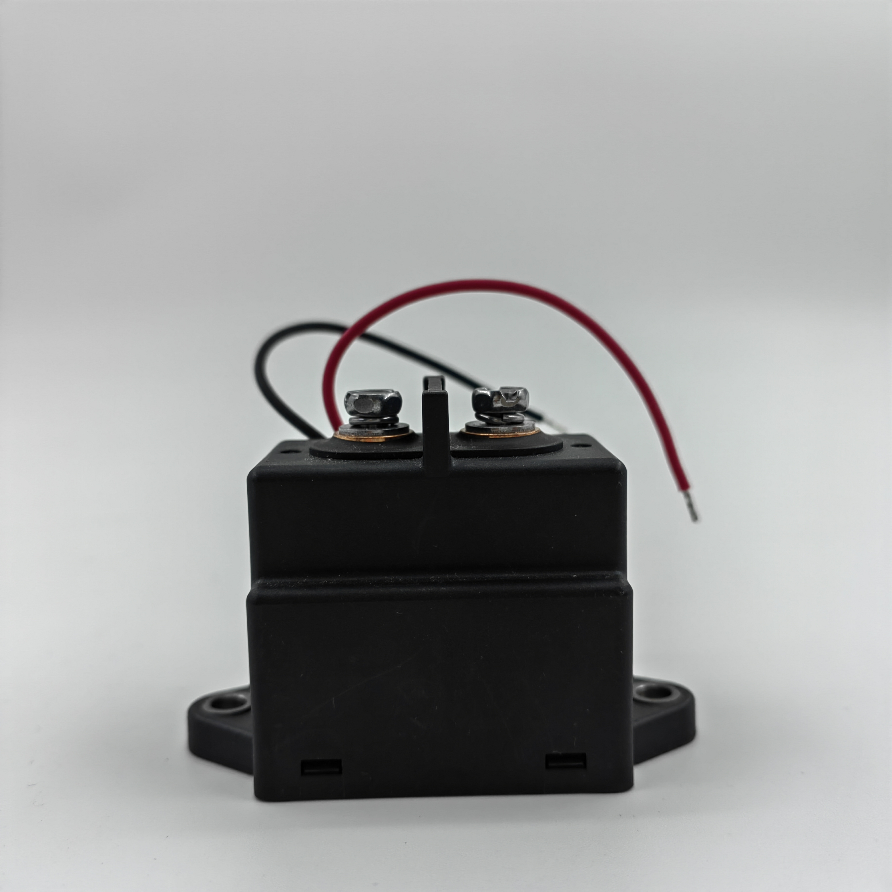Hongfa DC-relais HFE82V-40 Vermogen 450/750 Vdc Spoel 12/24 Vdc