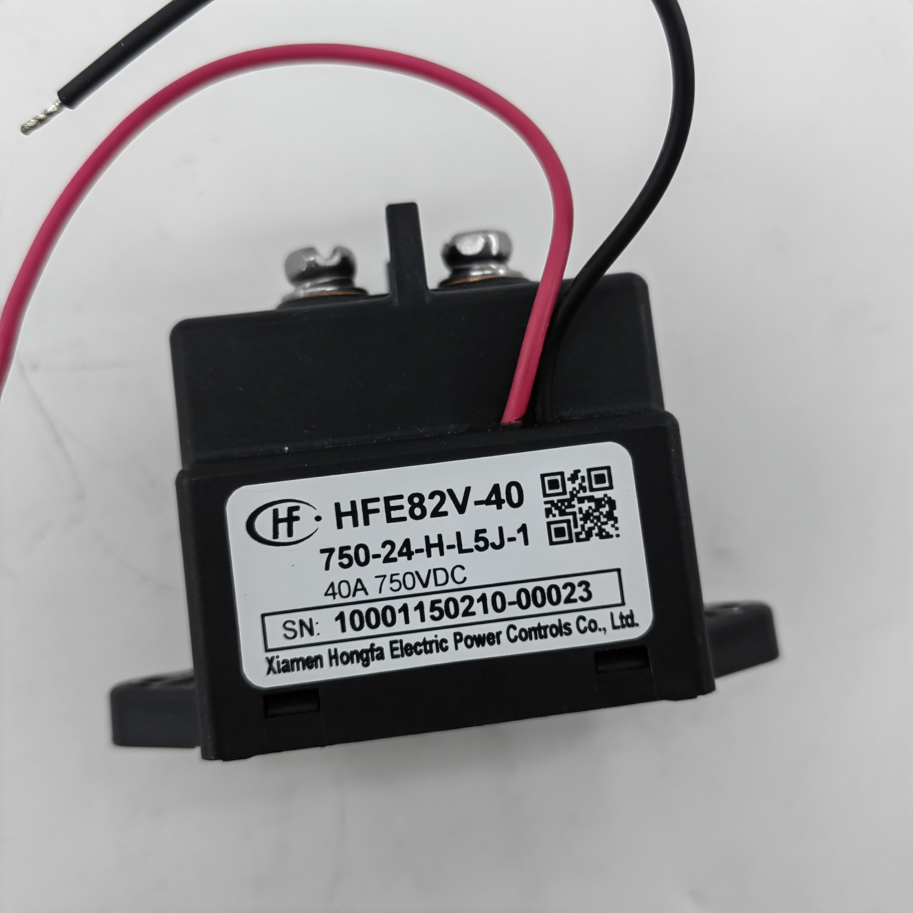 Hongfa DC-relais HFE82V-40 Vermogen 450/750 Vdc Spoel 12/24 Vdc