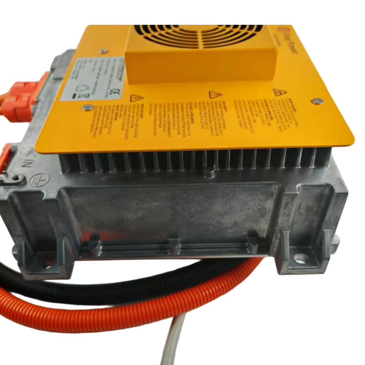 10KW KL-C-35025 350V 25A Ingebouwde lader Lucht-/vloeistofkoeling IP67 met CAN-bus / Inschakelen