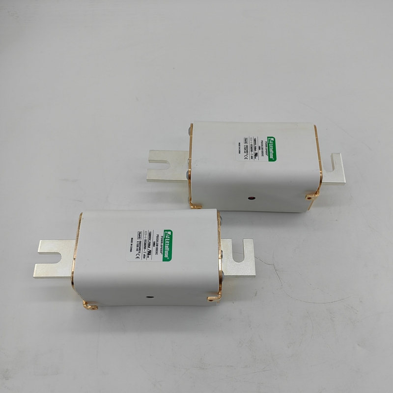 Littlefuse PSX_C-serie snelle vierkante behuizing 1500Vdc 80A-1400A zekering